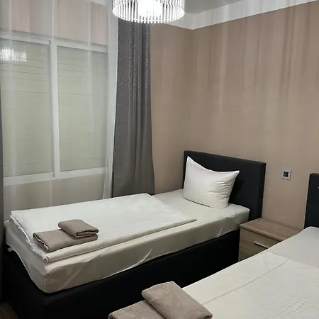 Nadiya App Pool, Parking Apartament *